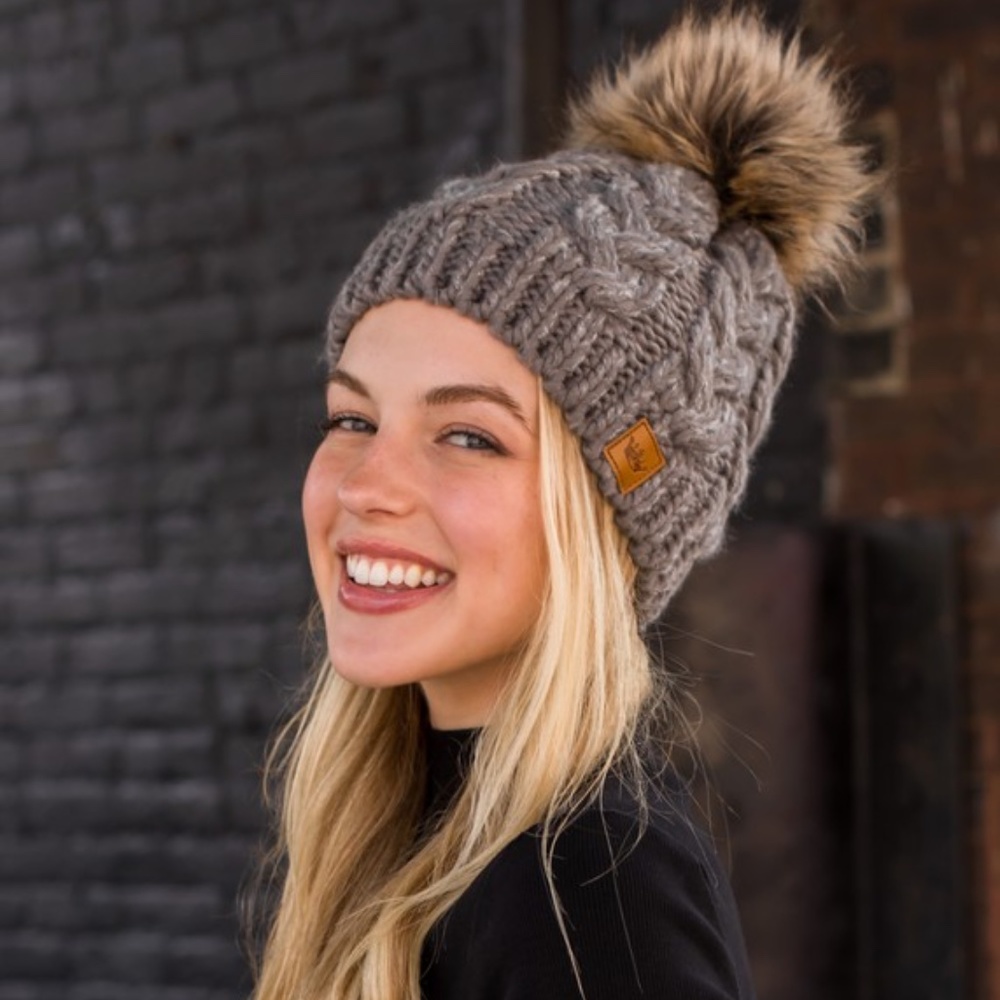 SOLD OUT Gray Cable Knit Faux Fur Pompom Beanie Fleece Lined Women's Winter Hat - Picture 1 of 4